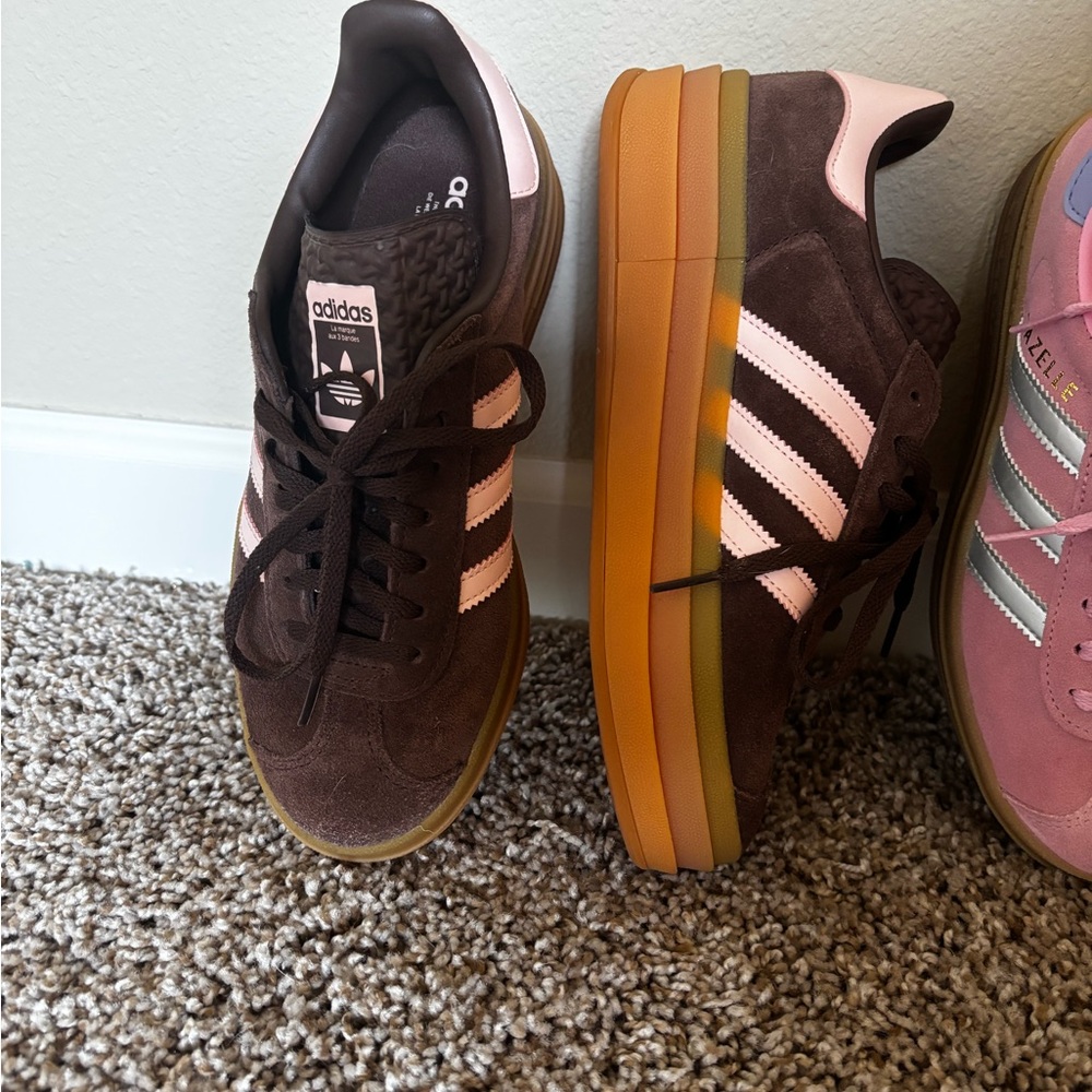 Adidas Brown and Pink Sneakers gazelle